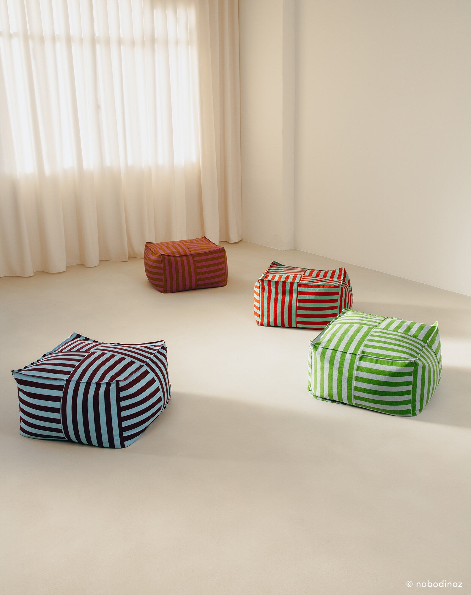 Pouf ottoman - taille adulte - Otto
