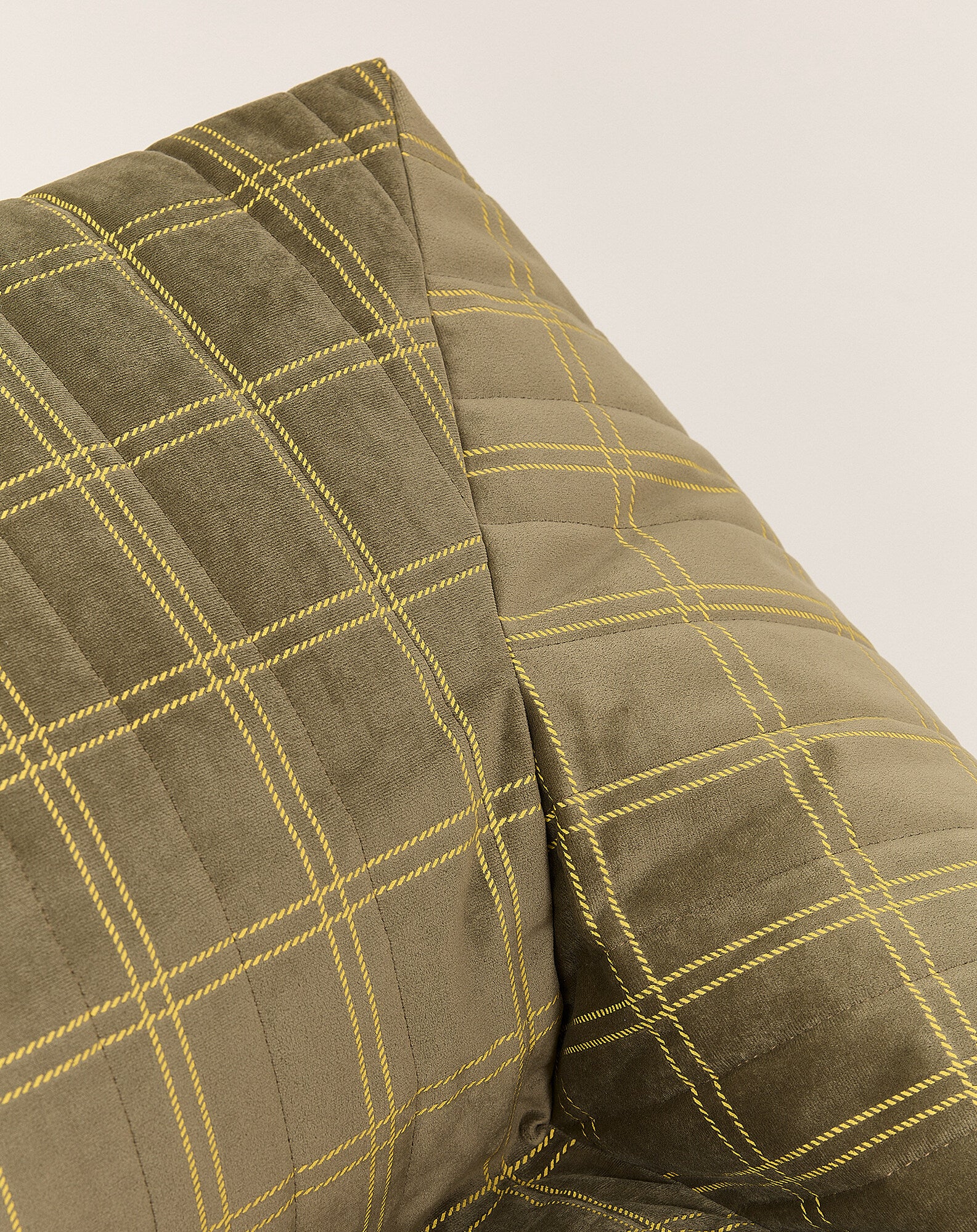 Armchair beanbag - kid size - Chelsea Eco-velvet