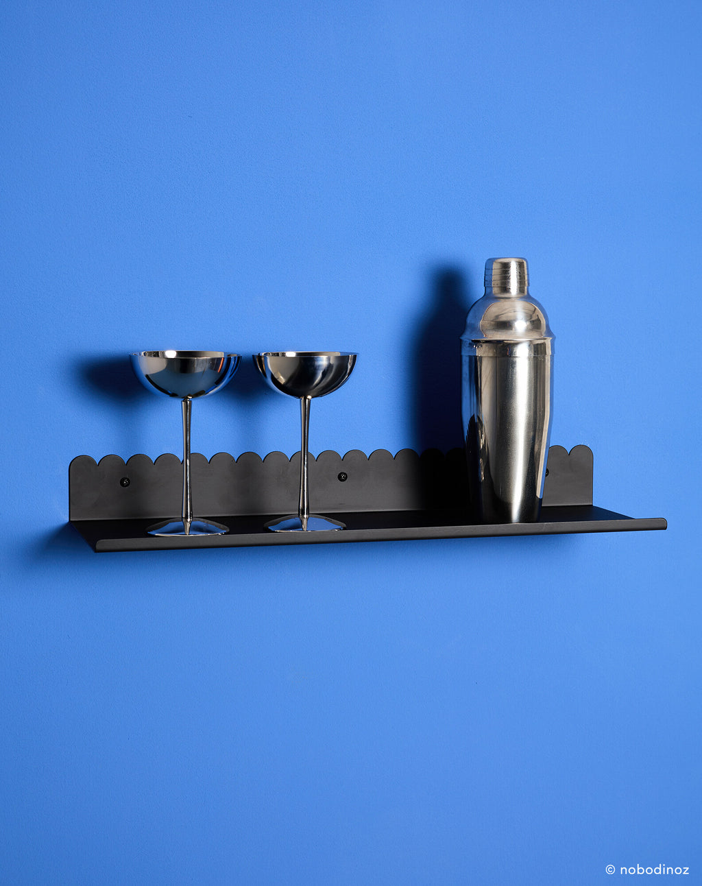Lacquered steel wall large shelf