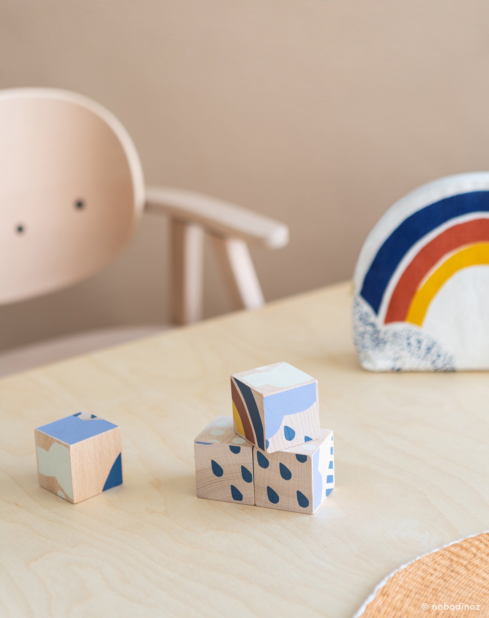 Weather wooden cubes