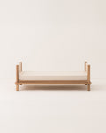 Junior bed in solid oak wood Latitude
