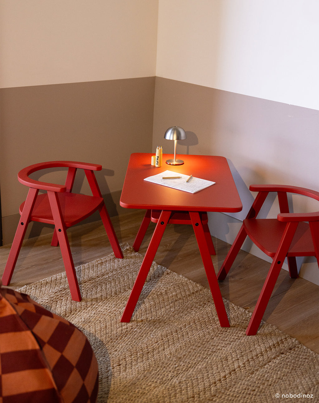 Ensemble bureau enfant avec 2 chaises Growing Green