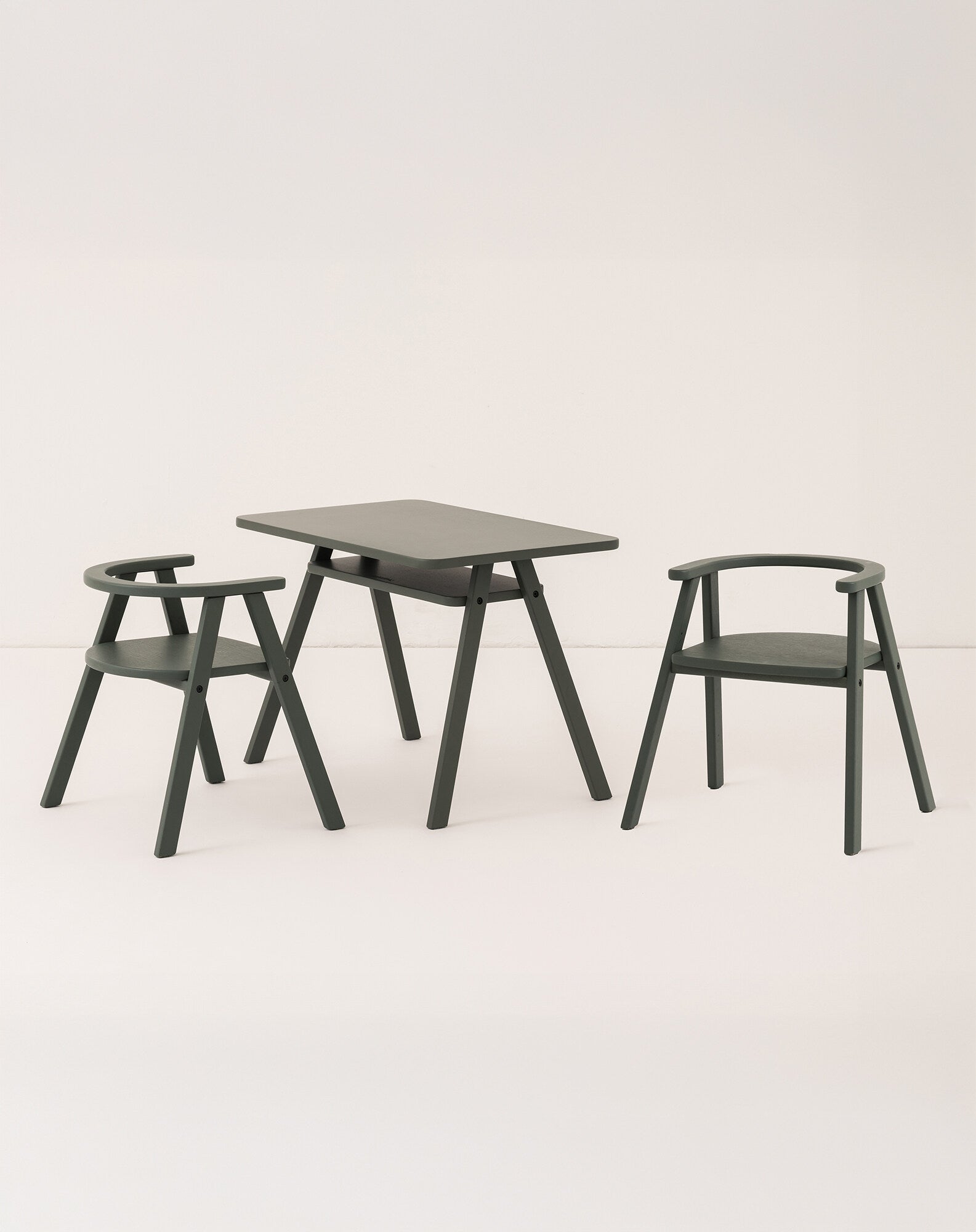 Pack kid's table with 1 chair Growing Green
