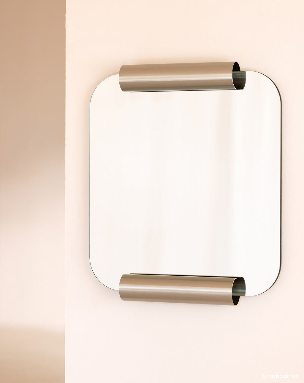 Brushed stainless steel Roll mirror