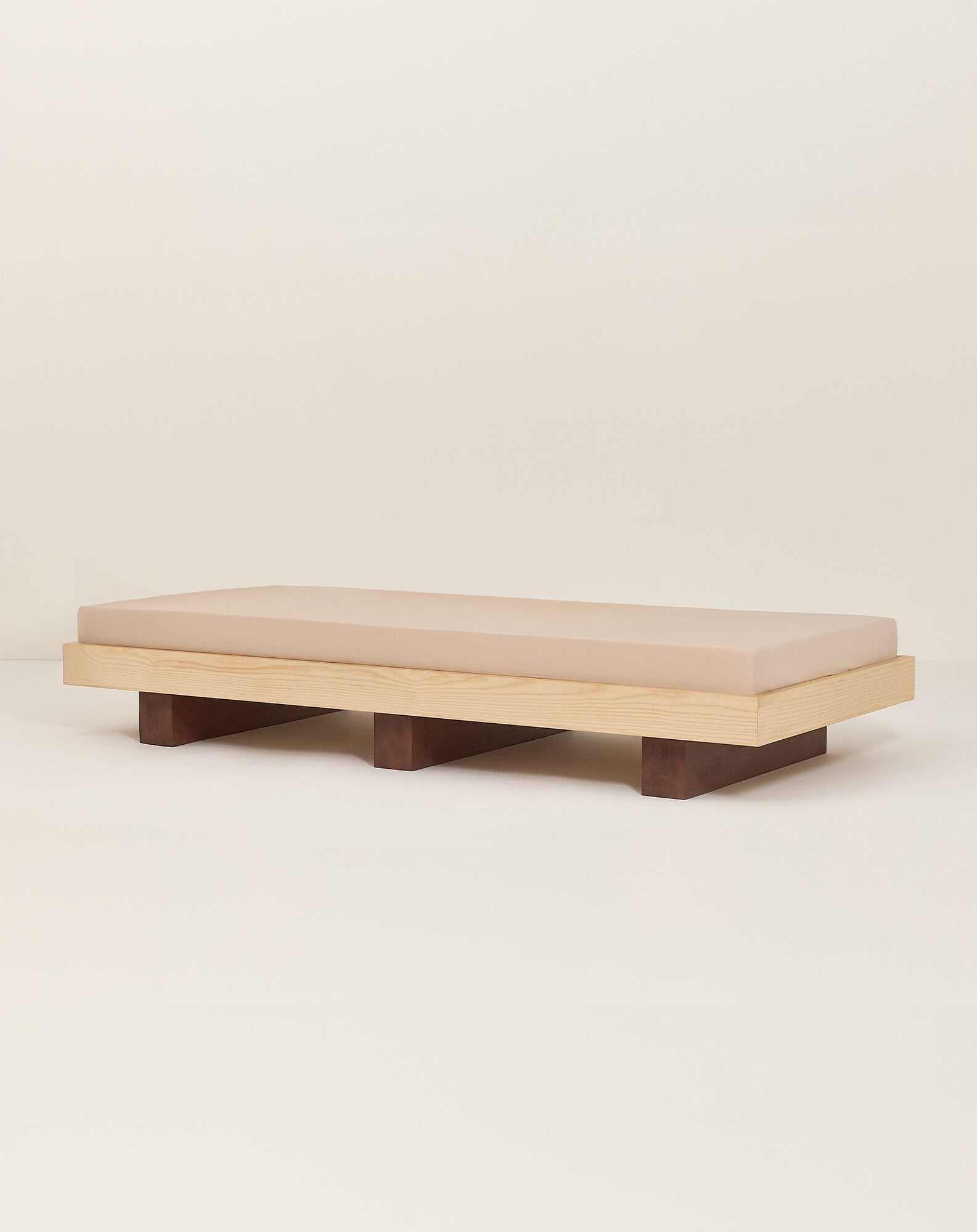 Junior bed & Daybed  Heju X Nobodinoz