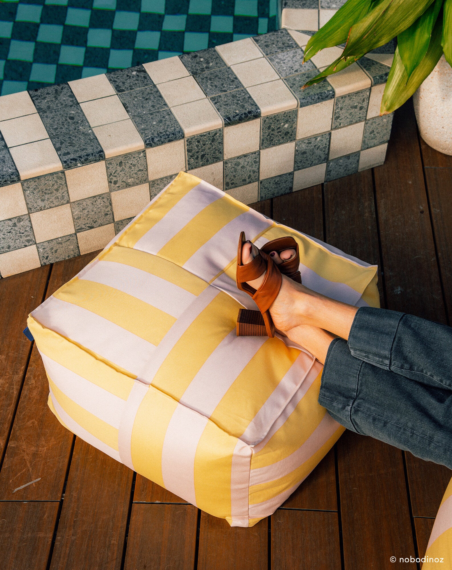 Outdoor ottoman beanbag - adult size - Otto
